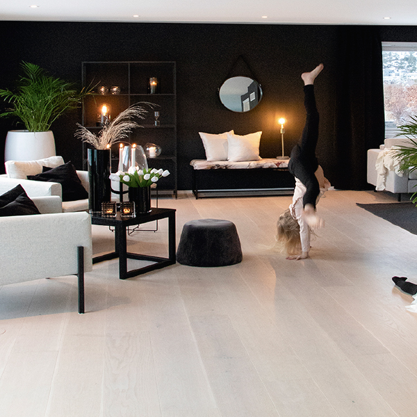 GalleryProduct